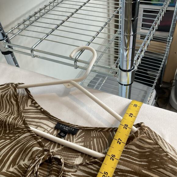 Talbots Women's Sheer Brown Tropical Palm Print Blouse Size XLP Neutral Flowy - Picture 3 of 9